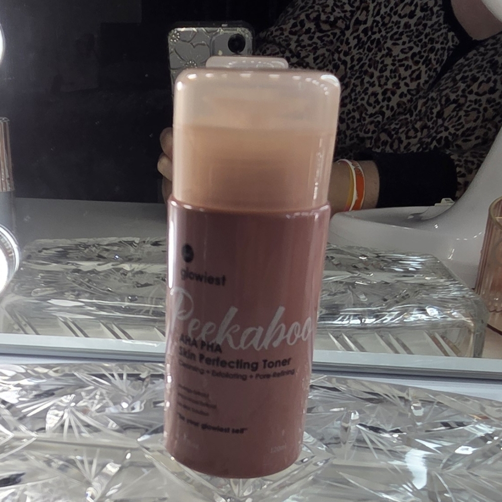 Glowiest Peekaboo AHA PHA BHA Pore Perfecting Toner 5.07oz New